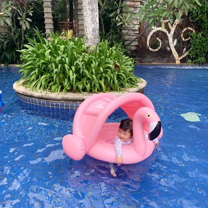 Bouée bébé flamant rose ou cygne blanc avec auvent pare-soleil
